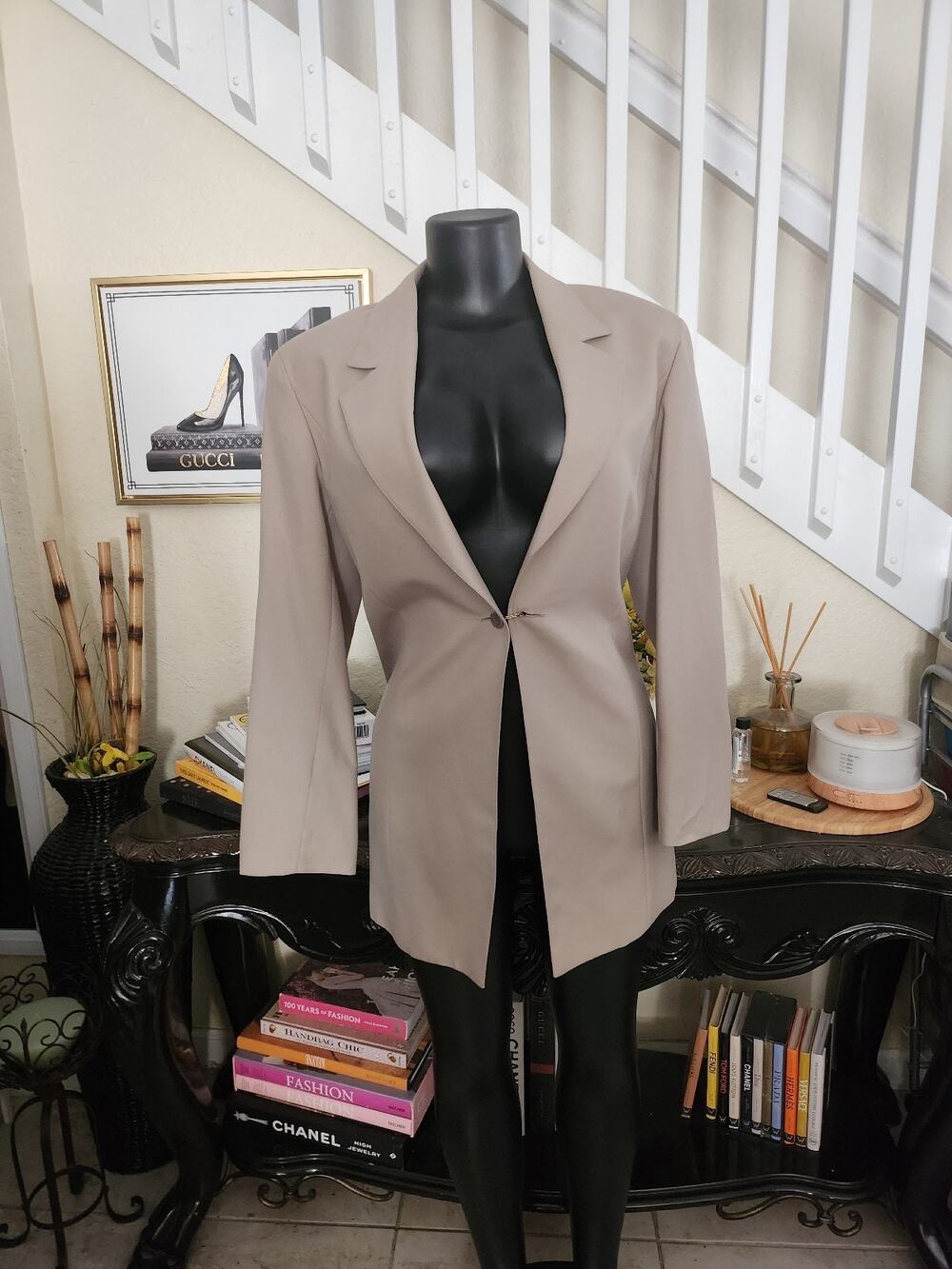 State of Claude Montana blazer size 6
